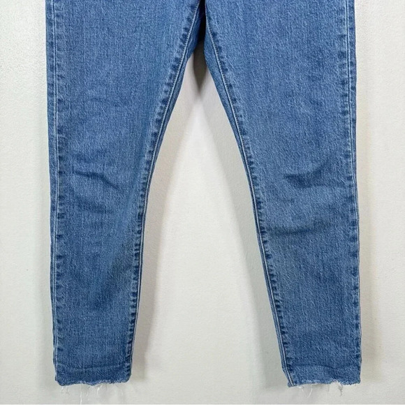 Levi's Womens Size 24x28 501 Skinny Jeans In Jive Tides Fay Hem - Picture 7 of 16